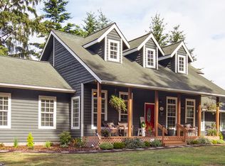 1196 11th St SE, Bandon, OR 97411