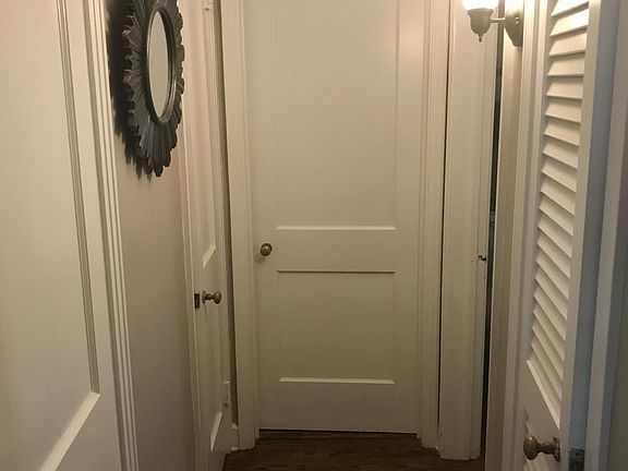 5th image of 49 Lawrence St