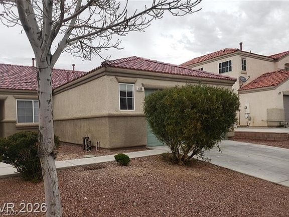 2nd image of 410 Horse Pointe Ave