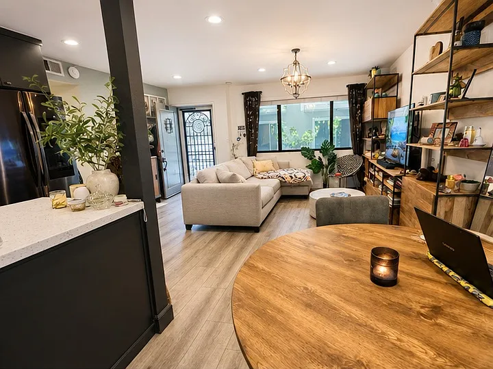 2411 Prospect Ave #103 — Photo 6