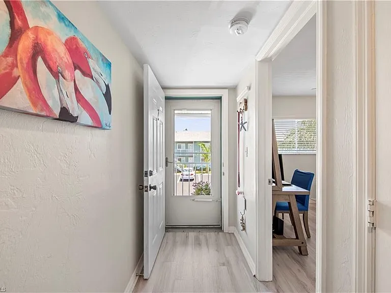 154 Cypress Way E #7 — Photo 10