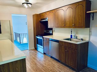 (Undisclosed Address), Sayville, NY 11782