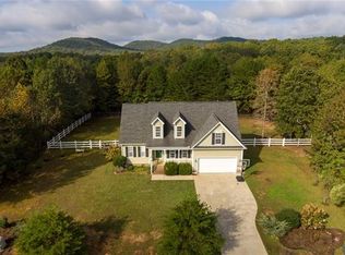 2114 Pinnacle View Dr, Kings Mountain, NC 28086