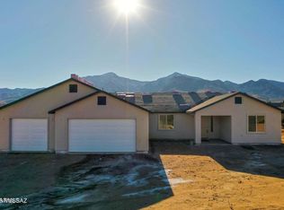 6200 S Simba Dr, Hereford, AZ 85615