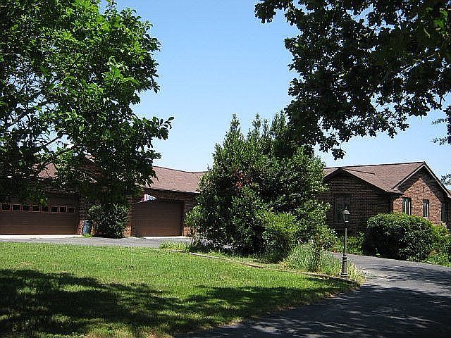 1st image of 327 Osprey Dr
