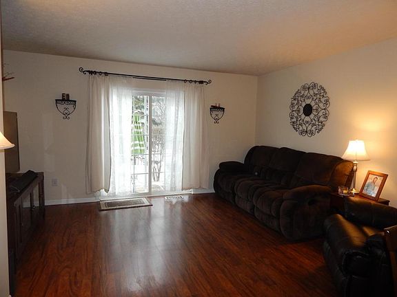 2nd image of 5754 Blendonbrook Ln