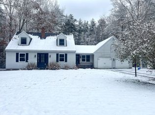 12 Adeline Dr, Gorham, ME 04038