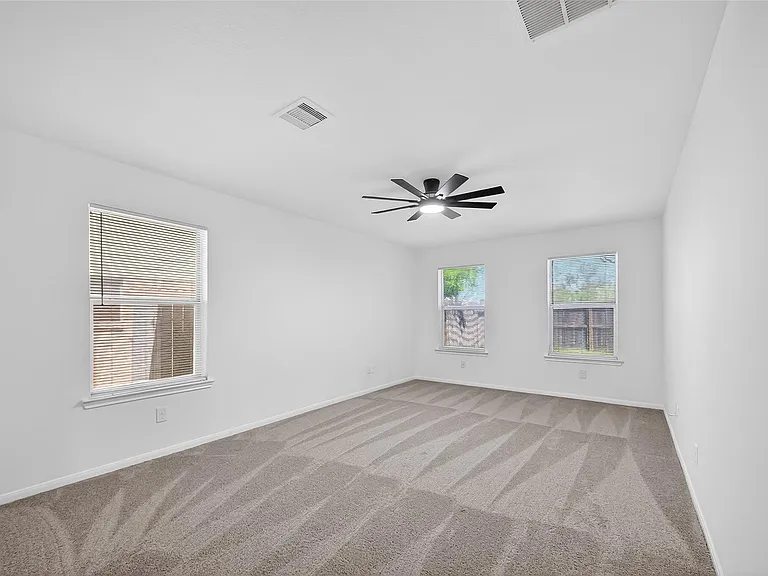 15807 Sonoma Park Dr — Photo 21