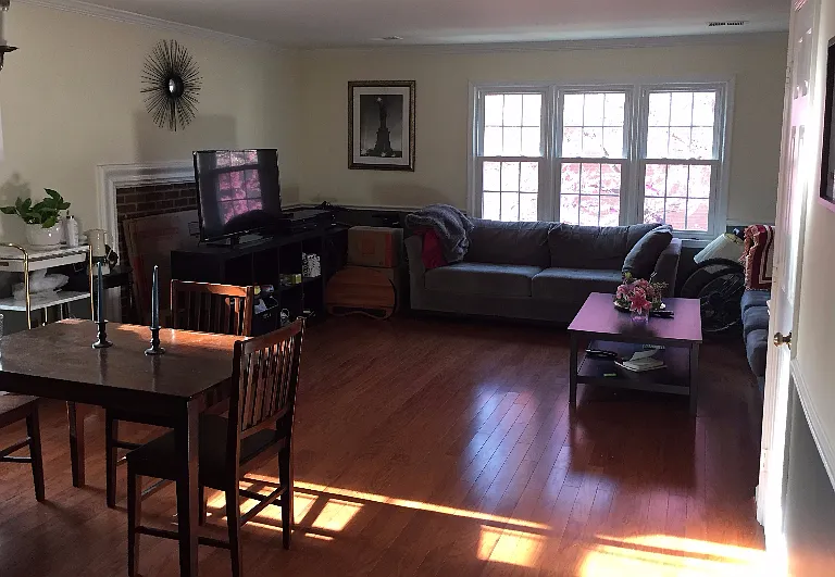 2522C N Fairfax Dr — Photo 3
