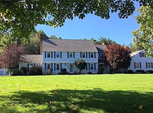 7014 Highfield Rd, Fayetteville, NY 13066