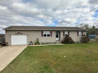 105 McClard St, Dexter, MO 63841