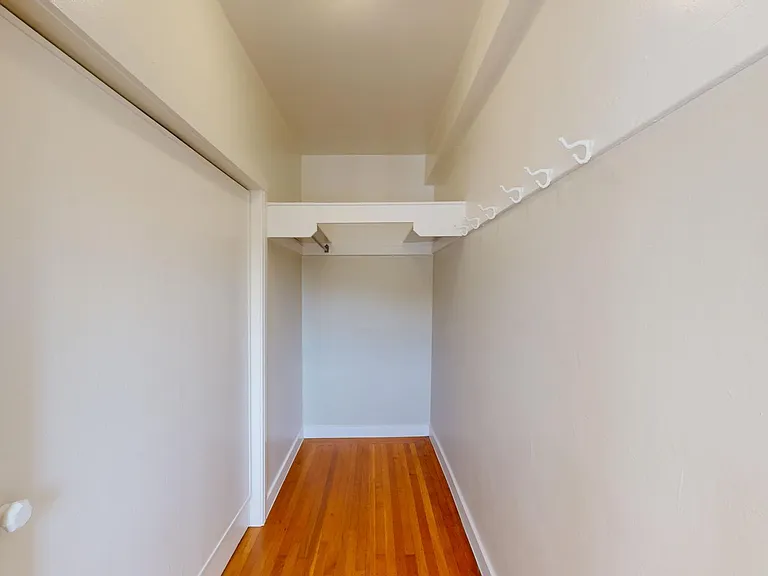 755 O'Farrell Street — Photo 8