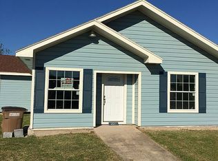 221 W Kuhn St, Edinburg, TX 78541