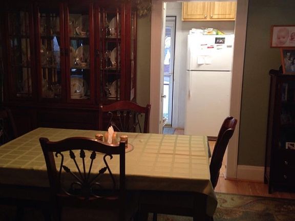 2nd image of 3367 Hanna Ave