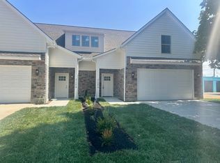 4798 Holiday Dr #B, Fairfield, OH 45014