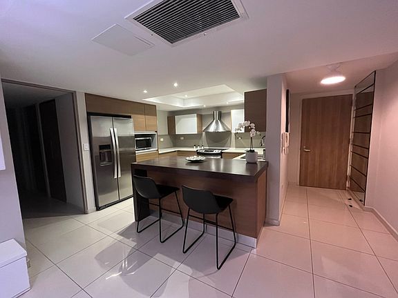 4th image of 52 Munoz Rivera Ave #1405