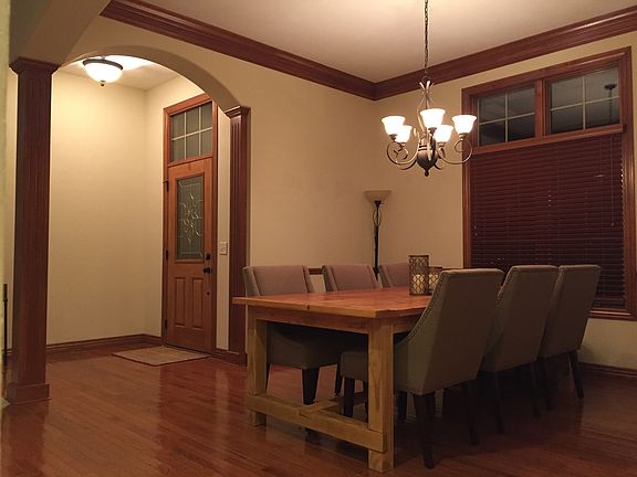 Entry and formal dining
