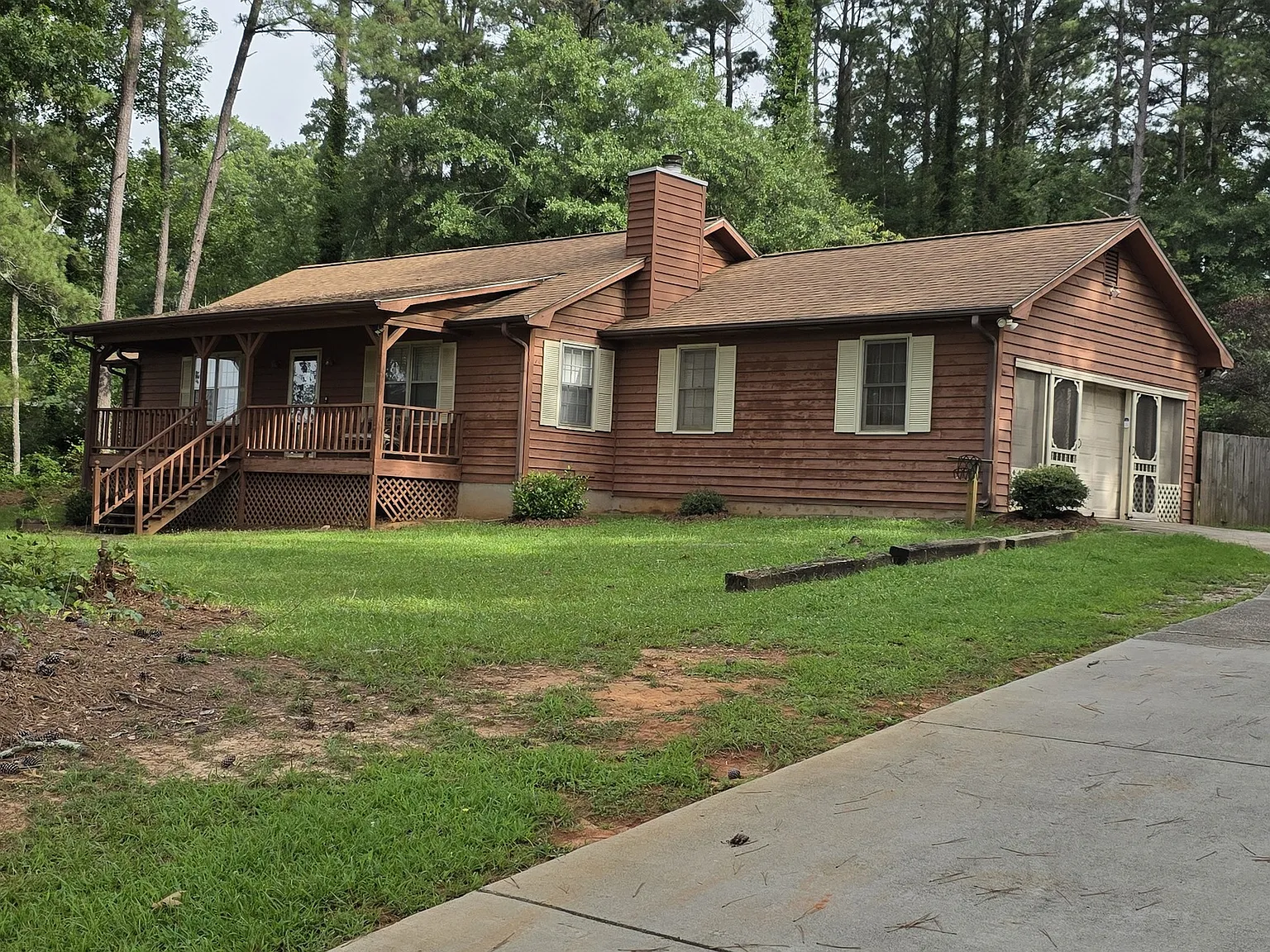 3 bed, 2.0 bath, 1414 sqft, $1,850 — Photo 1