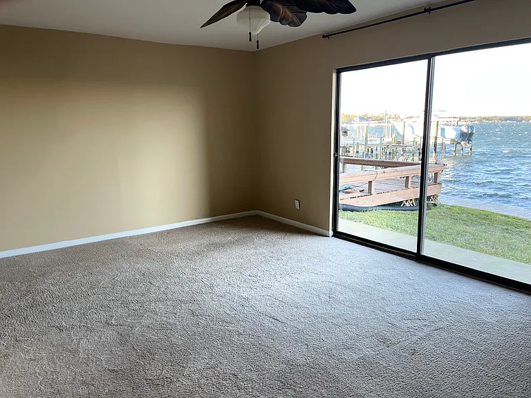 810 Eglin Pkwy NE #6 — Photo 10