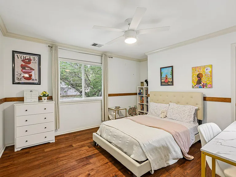 11937 Portobella Dr — Photo 17