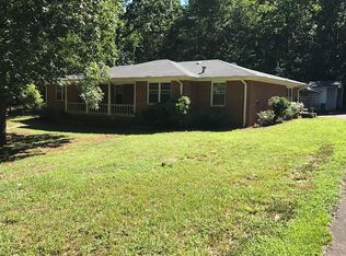 8 Oriole Dr, Cartersville, GA 30121