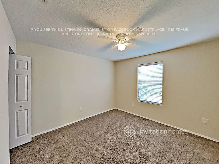 7273 Wakeview Dr — Photo 12