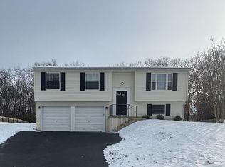 2352 Ironwood Dr, Waldorf, MD