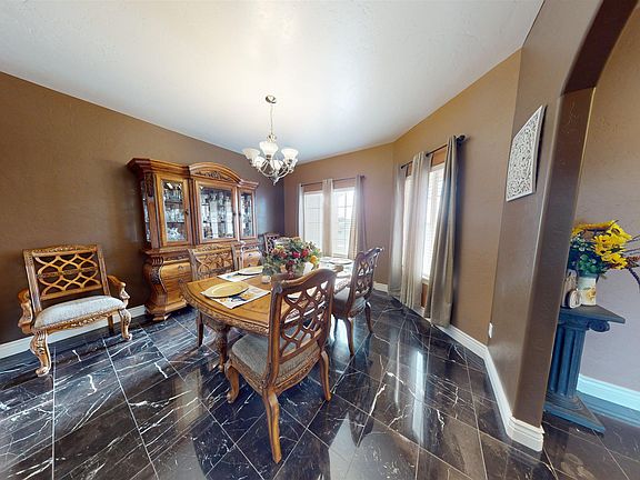 5th image of 2905 Paiute St