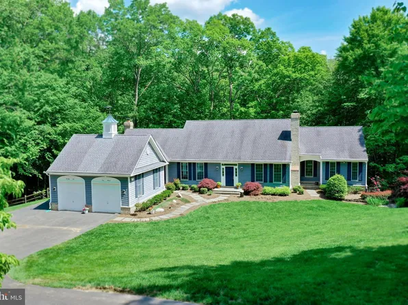 7507 Morwood Trl, Clifton, VA 20124