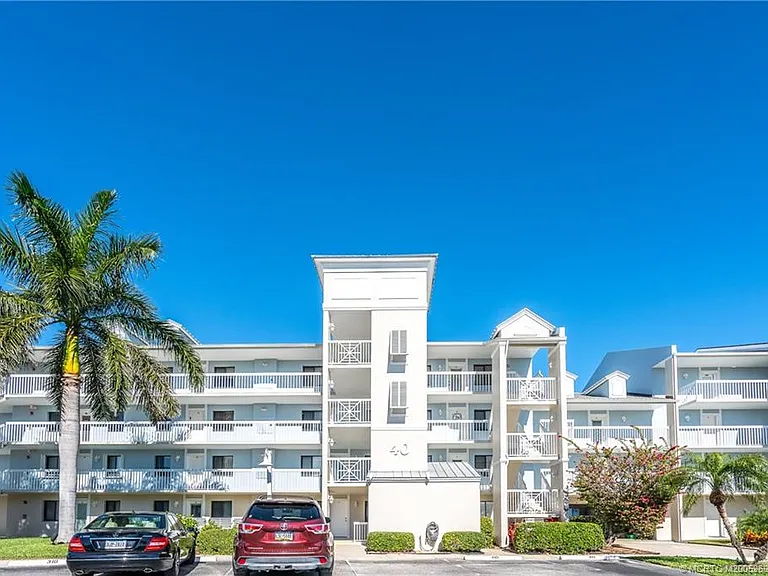 40 NE Plantation Rd #203 — Photo 47