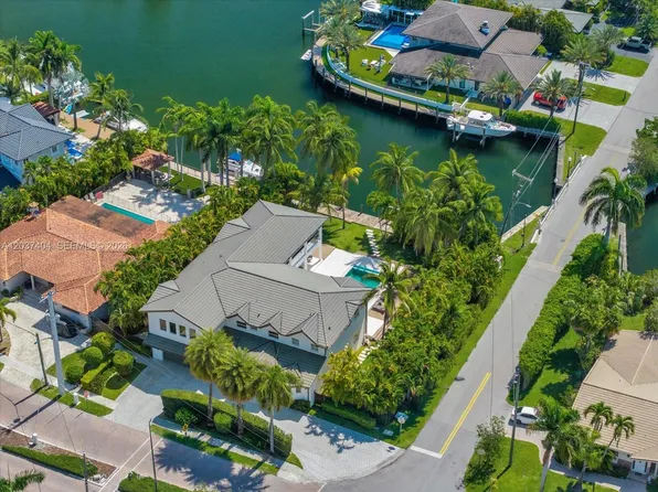 431 Layne Blvd, Hallandale, FL 33009
