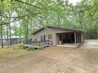 220 Lookout Dr, Fairfield Bay, AR 72088