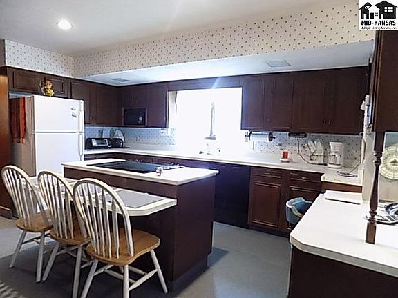 5th image of 3004 Cornell Dr