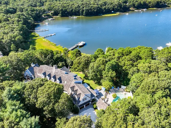 250 Baxters Neck Road, Marstons Mills, MA 02648