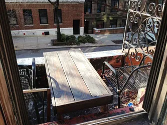 Rented by Ready Group