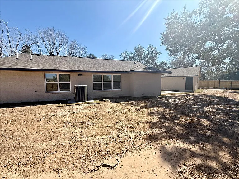 4835 County Road 380 — Photo 26