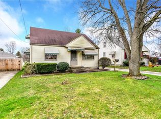 442 10th St, Struthers, OH 44471