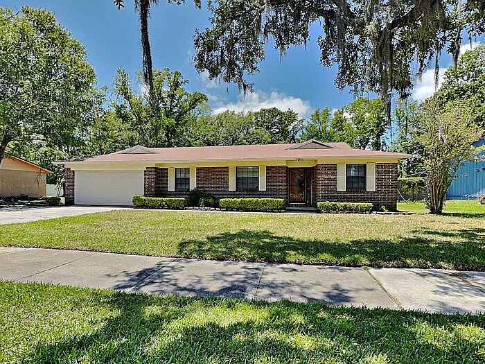 1st image of 950 Turtle Creek Dr S