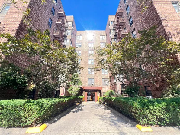 84-25 Elmhurst Avenue image 1 of 10