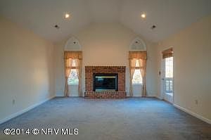 4th image of 1230 Sherwood Dr