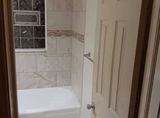 2333 W 8th Ave, Gary, IN 46404