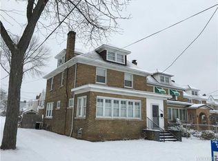1102 Hyde Park Blvd, Niagara Falls, NY 14301