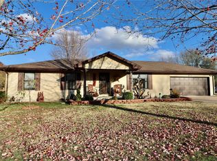 1416 Lana Dr, Lebanon, MO 65536