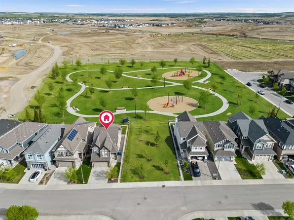 27 NE Mahogany Cres SE, Calgary, AB T3M 2K6