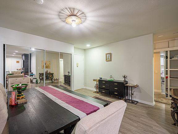 4th image of 1124 N La Cienega Blvd APT 108