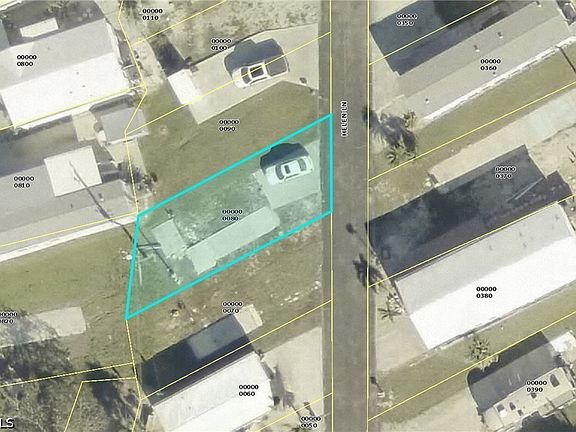 2nd image of 8 Helen Ln