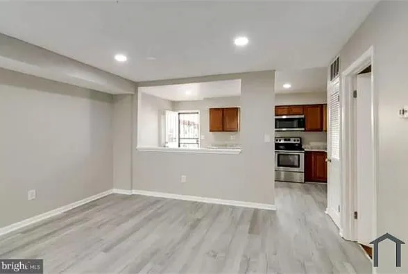 1100 Harford Ave — Photo 11
