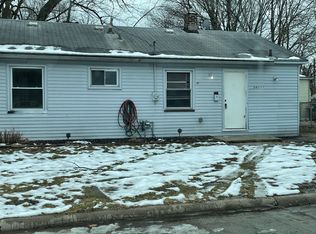 34021 Cambria Ct, Westland, MI 48186