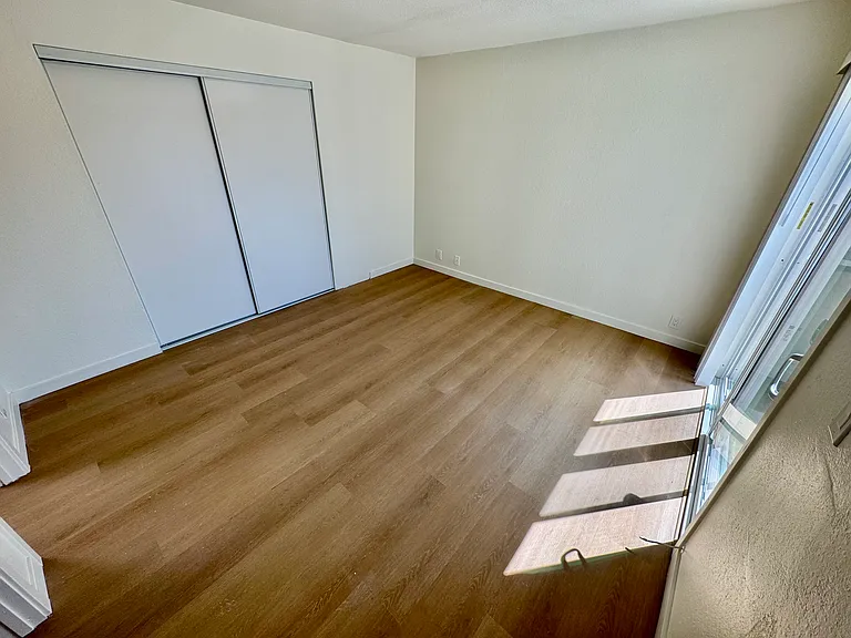 7861 Macdonald Dr #7 — Photo 6