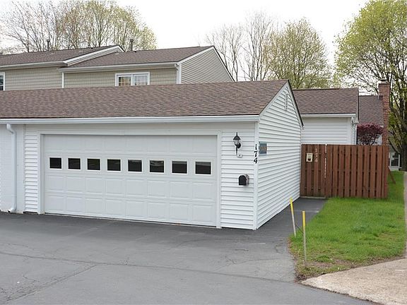 2nd image of 174 New Wickham Dr
